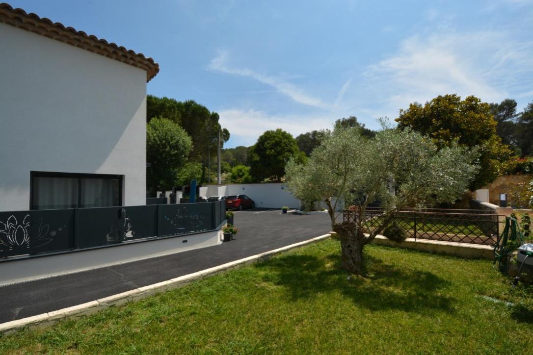 Les Villas Du Golf Μουζέν Εξωτερικό φωτογραφία